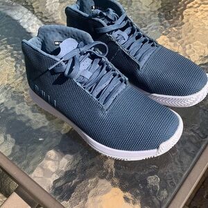 Women’s NOBULL high top sneakers, 9 1/2, blue, never worn, would fit size 9 best